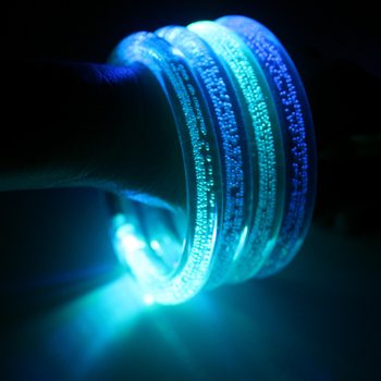 BRĂȚĂRI LUMINOASE PE CARD (12 buc.)