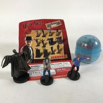 OUĂ CU SURPRIZĂ - MIX FIGURINE HARRY POTTER &Icirc;N CAPSULE (100 buc.)