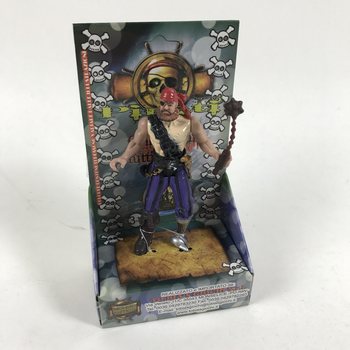 FIGURINE MARI AVENTURA PIRAȚILOR (9 buc.)