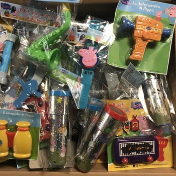 MIX JUCĂRII PEPPA PIG (100 buc) - Reumplere Cufăr Comori | B2B