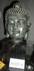 Statuetă Buddha pe Soclu (25 cm) – Decor B2B En-gros