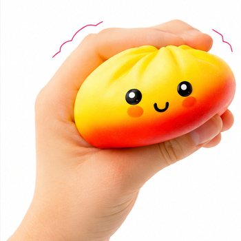 RAGE - LUCKY DUMPLINGS - Jucărie Squishy Bun Dumplings MARE Dim. 8.5 x 8.5 x 4.8 Cm - &Icirc;N DISPLAY (12 buc.)