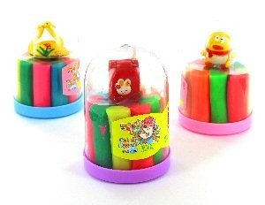 PLASTILINĂ ÎN PAHAR + SURPRIZĂ GRATUITĂ (40 buc.)