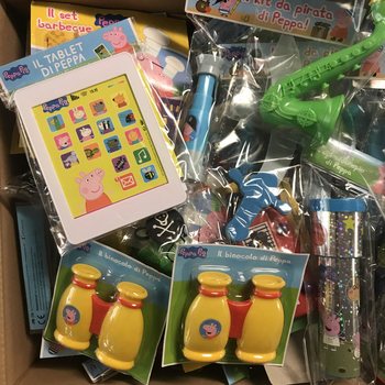 MIX JUCĂRII PEPPA PIG (100 buc) - Reumplere Cufăr Comori | B2B