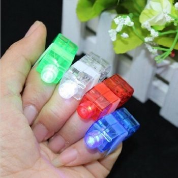 LUMINI LED PENTRU DEGETE 4 PIESE (12 buc.)