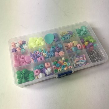 SET MĂRGELE ÎN CUTIE DE DEPOZITARE - MIX CULORI (12 buc.)