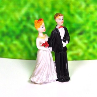 Figurină pentru Tort de Nuntă Miri 8 cm (10 buc.)