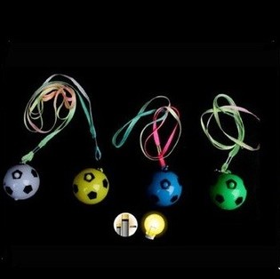 Pandantiv LED Mingie de Fotbal Luminoasă (48 buc.)