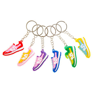 BRELOCURI PANTOFI SPORT - MIX CULORI (48 buc)